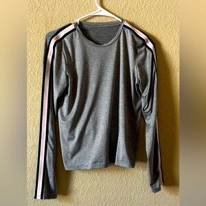 Grey full-sleeve workout top